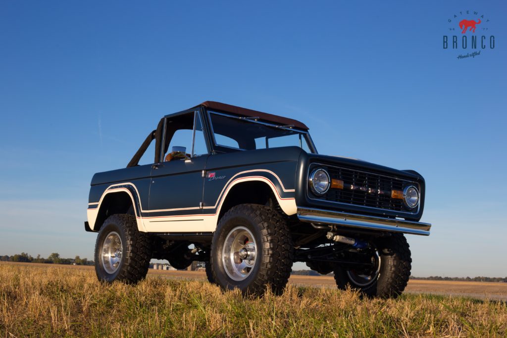 Ford-Licensed First-Gen Broncos