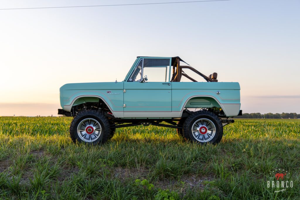 For Sale 1966-77 Custom Ford Bronco Restomod