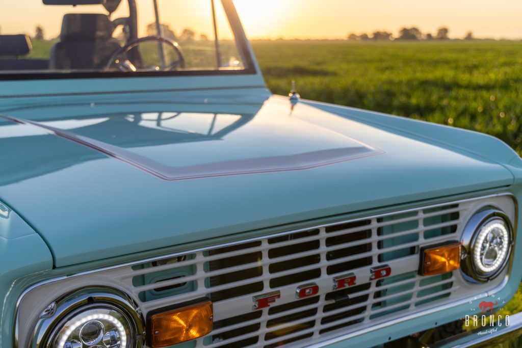 For Sale 1966-77 Custom Ford Bronco Restomod