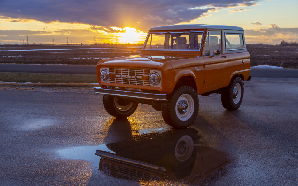 Gateway bronco build 89 in the sunset.