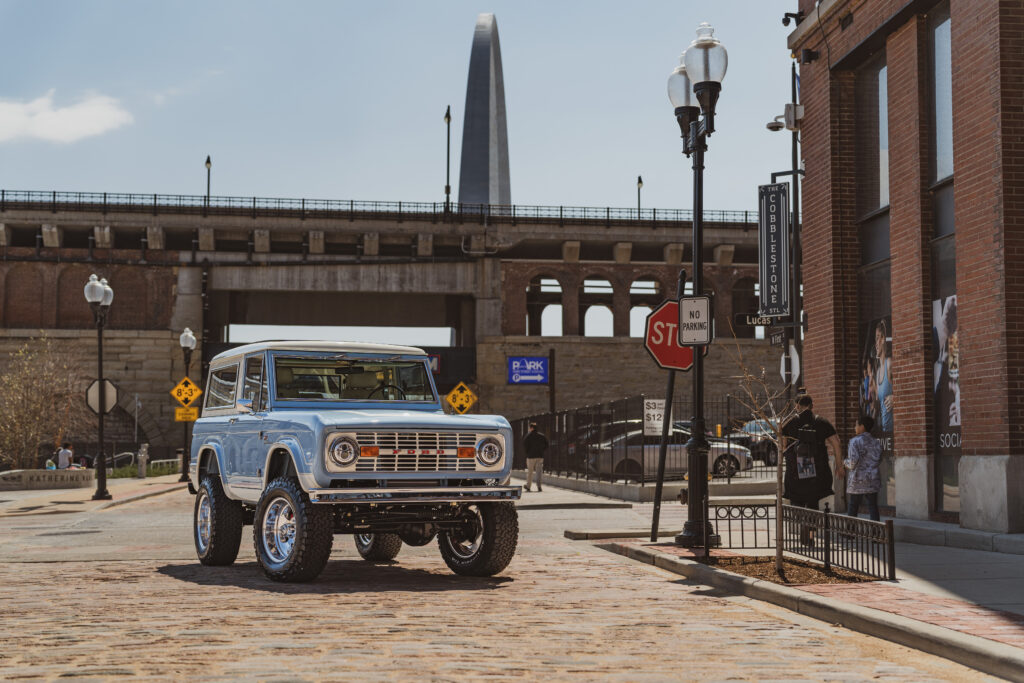 For Sale 1977 LUXE-GT Edition Bronco