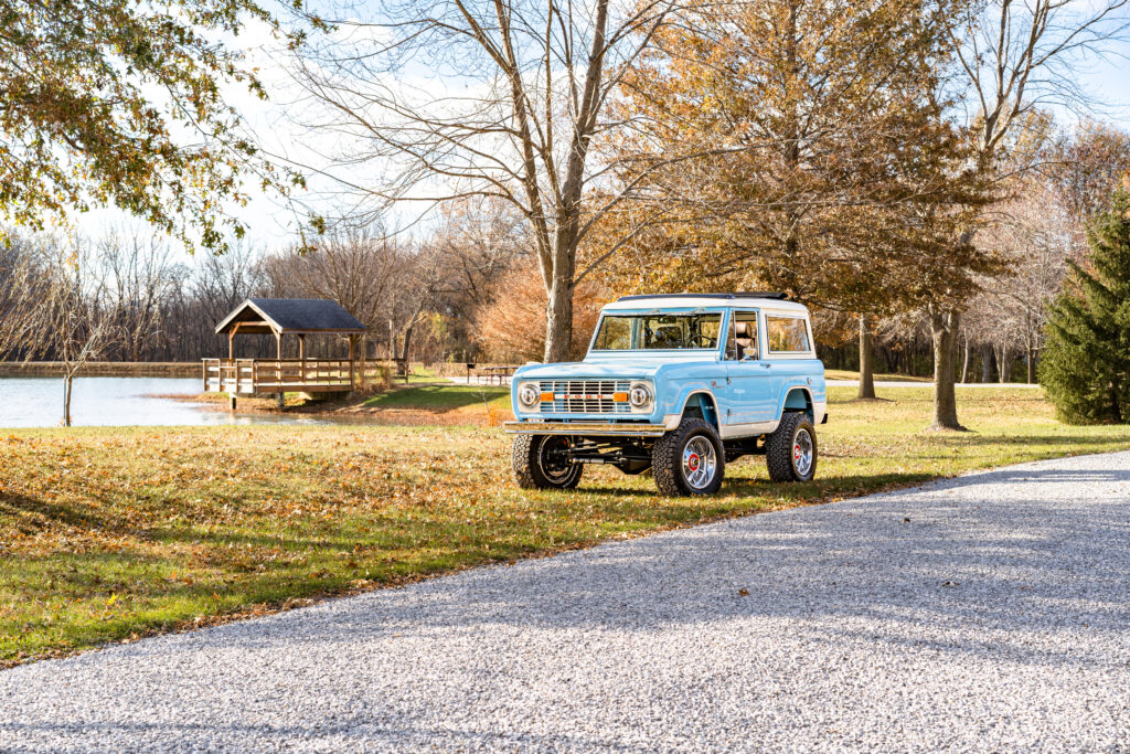For Sale 1974 LUXE-GT Edition Bronco