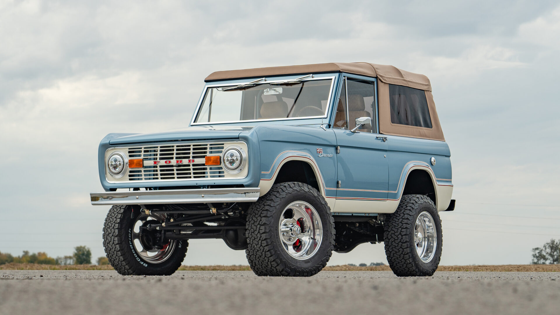 Custom Coyote Edition™ Bronco