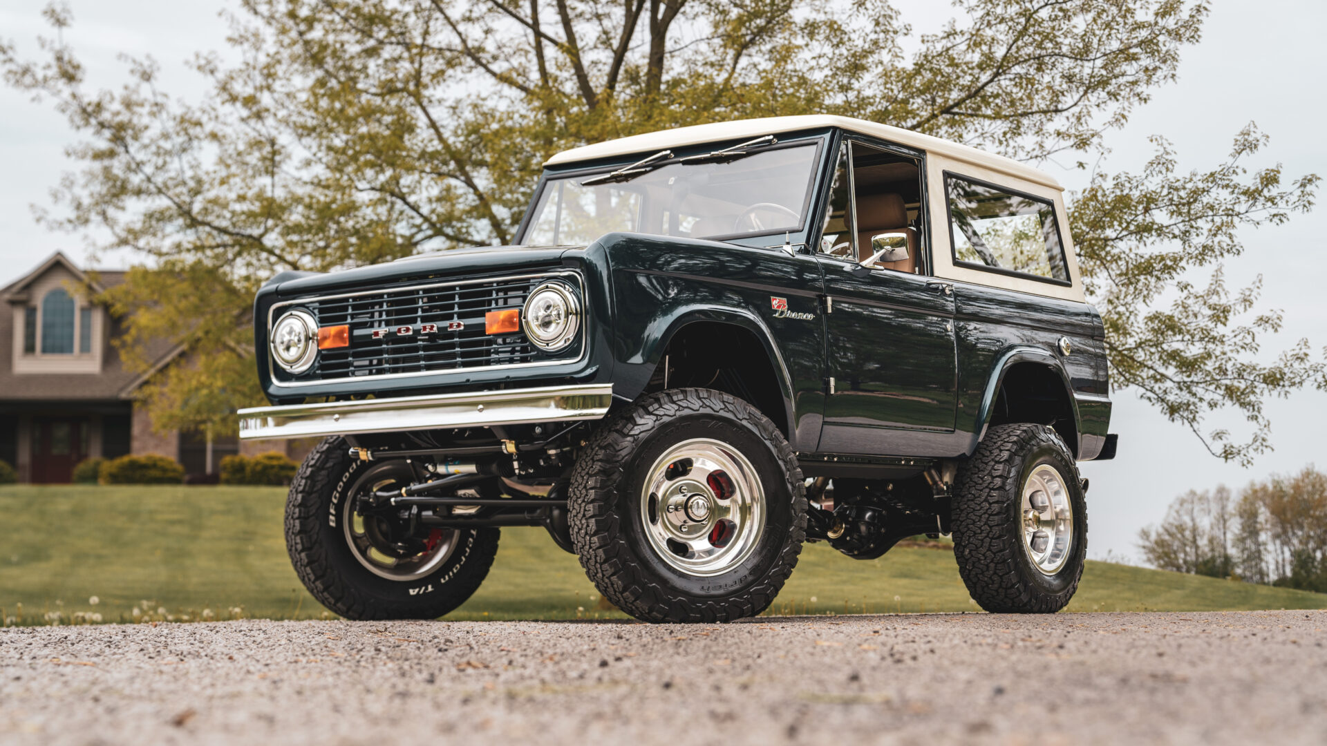 Mercedes Dark Blue | Coyote Edition Bronco